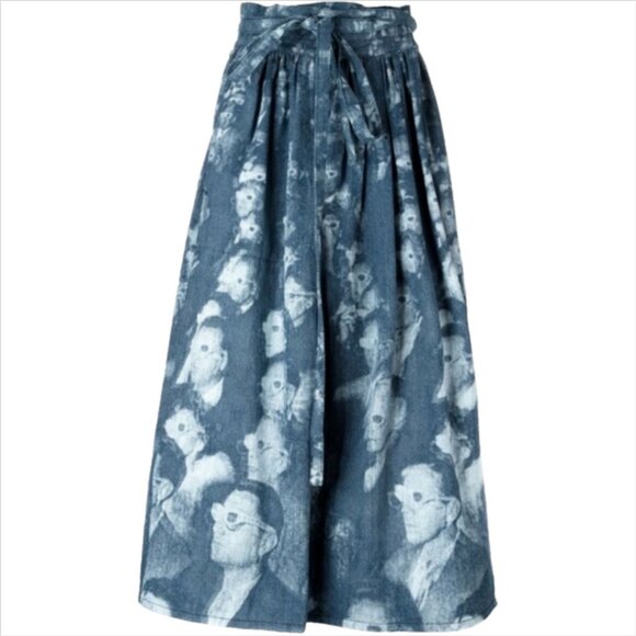 Marc Jacobs Dresses & Skirts - Marc Jacobs 3 People Print Denim Midi Dirndl Skirt